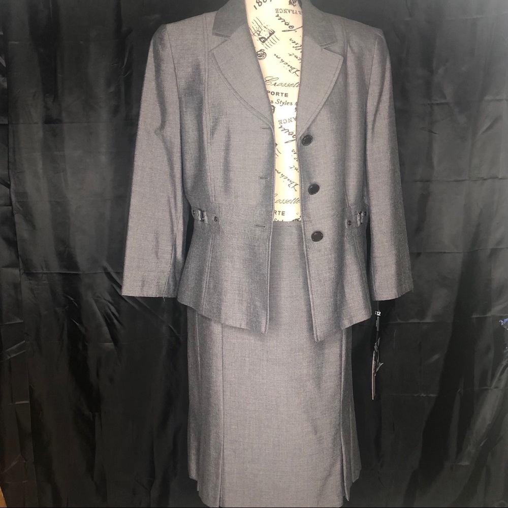 Tahari ASL 2PC Skirt Two Piece Business Suit